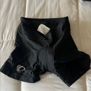 Pearl Izumi Medium Black Cycling Shorts